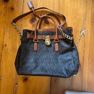 Michael KORS Monogram  Bag
